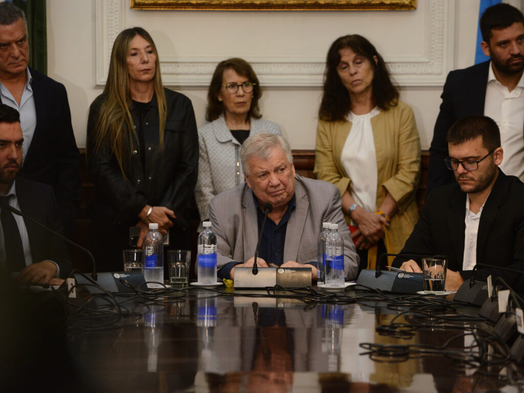 La SIGEN contraatacó a la UBA y pidió que la Justicia la obligue a ...