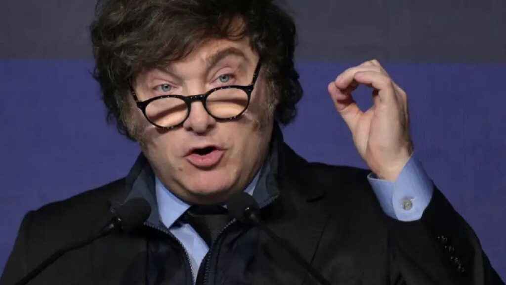 La Justicia suspendió por seis meses el decreto de Javier Milei que ...